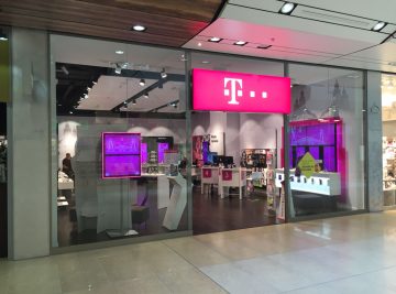 Predaňa Slovak Telekom po úspešnej realizácií firmou ATstav